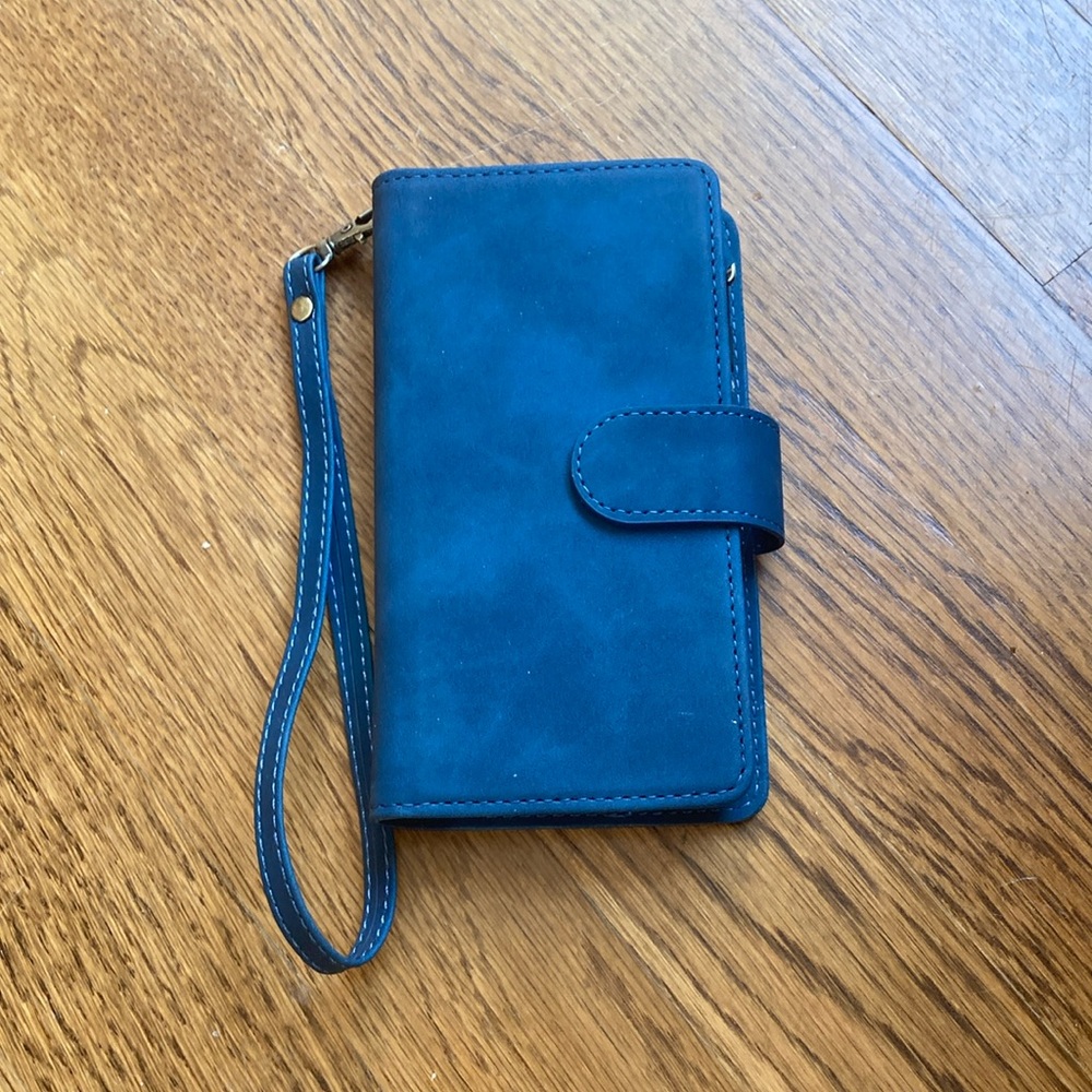Blue Wristlet Phone Case Wallet